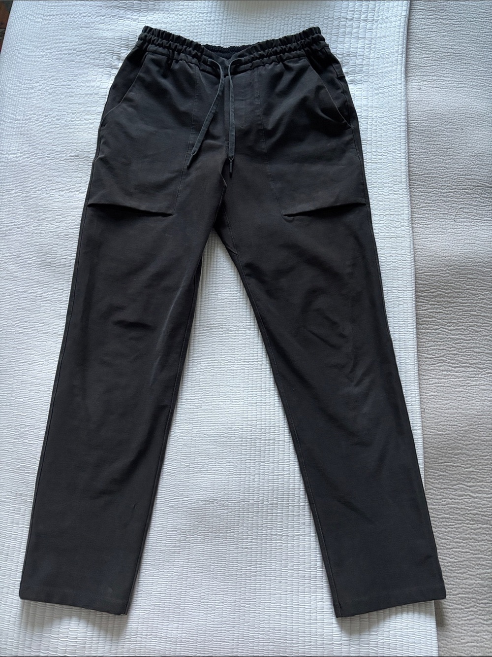 Lululemon Men's Dark Gray Bowline Pant